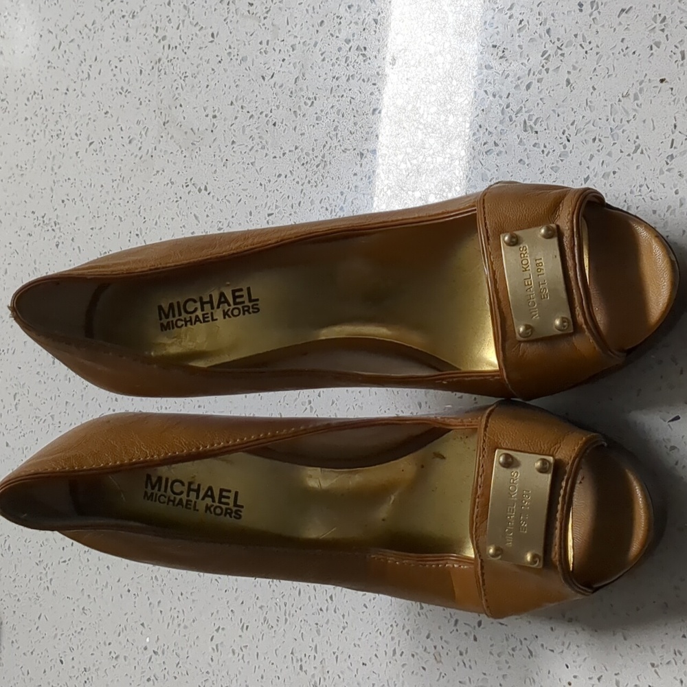 Women shoes